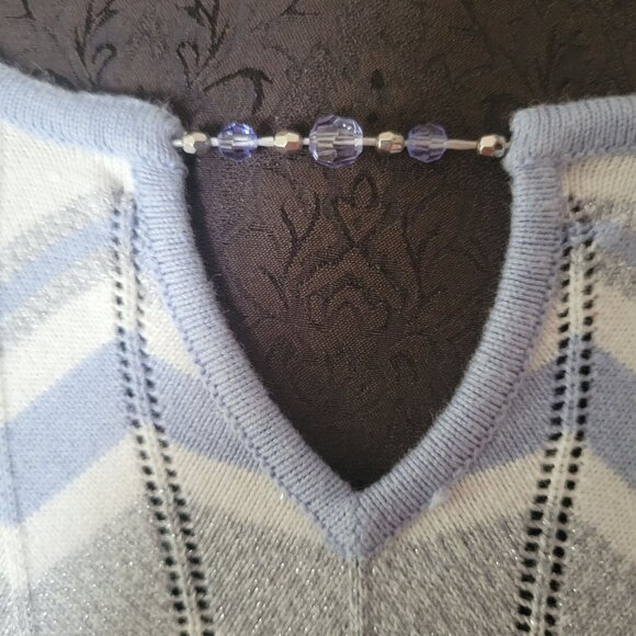 Alfred Dunner Petite Chevron Knit Top PL Light Blue & White Short Sleeve Metalli - Picture 2 of 9